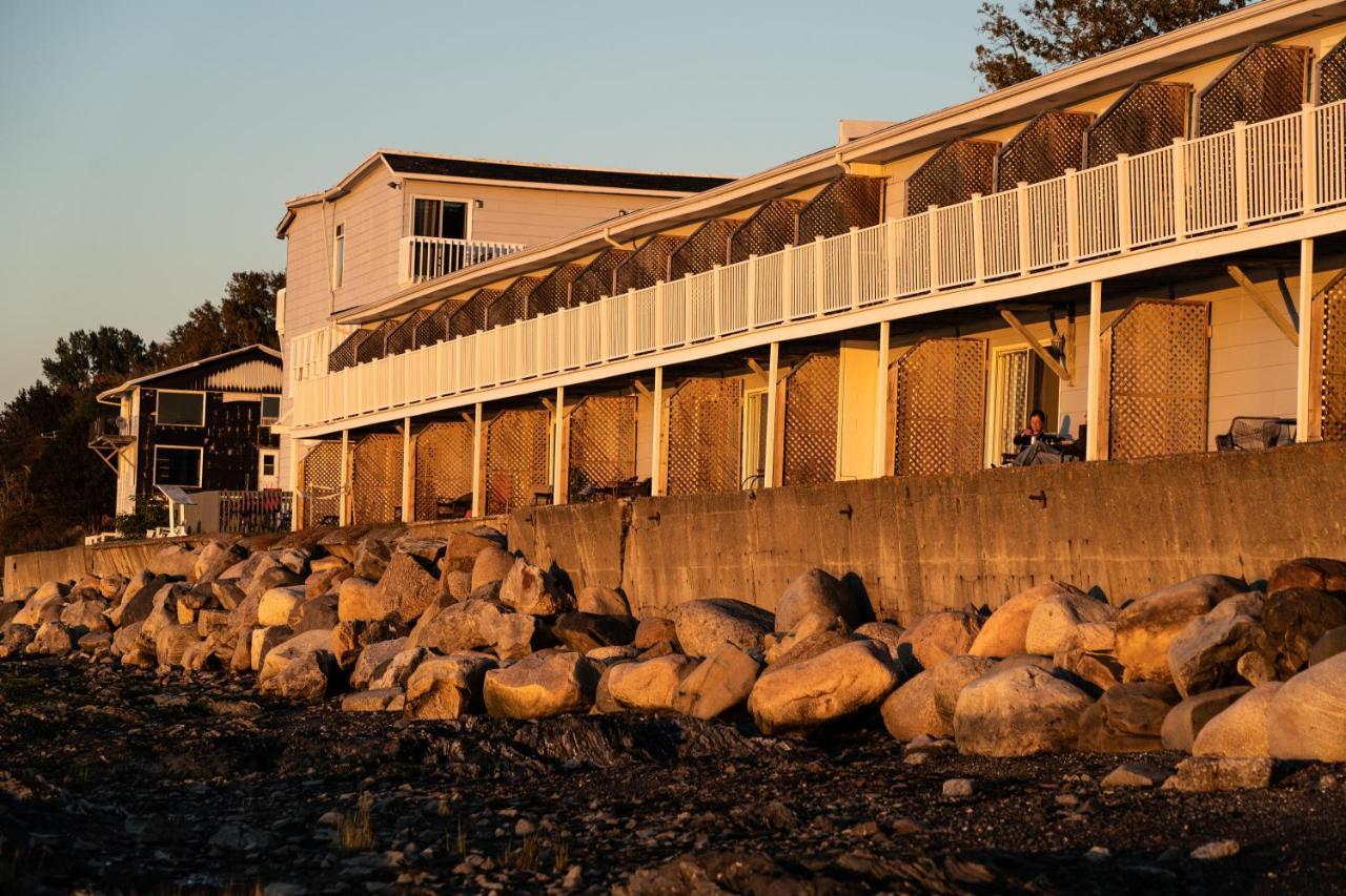 Auberge Sur Mer Notre Dame Du Portage Экстерьер фото